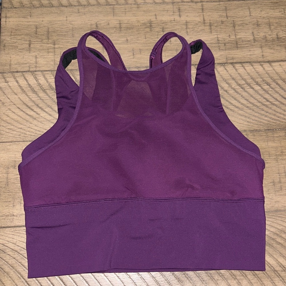 Lululemon double tap bra II darkest magenta